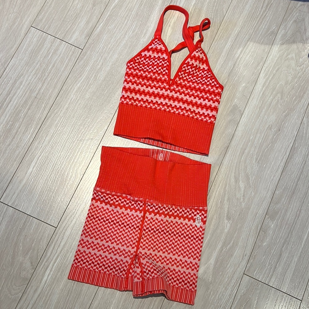 FREE PEOPLE MOVEMENT set